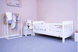 Obrázek Dětská postel se zábranou New Baby ERIK 140x70 cm bílá